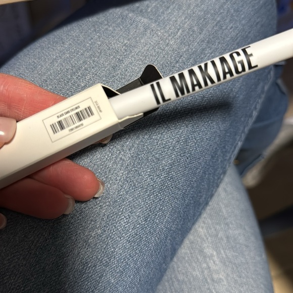 BNIB Il Makiage Waterproof Liquid Eyeliner - Picture 3 of 3